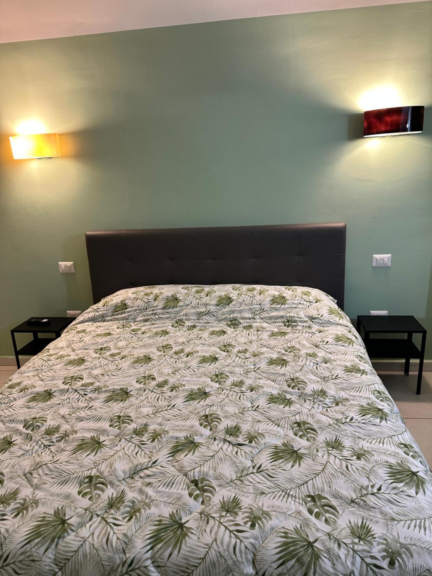 Casa Carmeli Couette-café